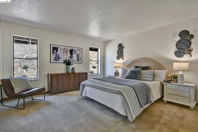 130 Samaria Ln, Oakland, CA 94619 - Photo 28