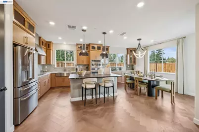 349 Maverick Drive, Vacaville, CA 95687 - Photo 20
