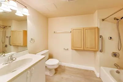 989 Webster Street #343, Oakland, CA 94607 - Photo 14