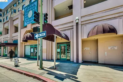 989 Webster Street #343, Oakland, CA 94607 - Photo 2