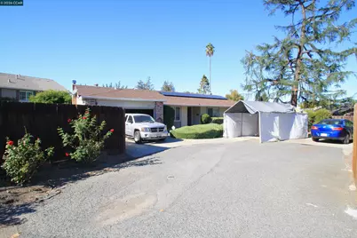 3993 Concord Blvd, Concord, CA 94519 - Photo 2