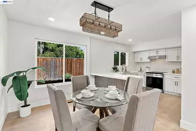 7065 Lancaster Ct, Dublin, CA 94568 - Photo 14