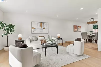 7065 Lancaster Ct, Dublin, CA 94568 - Photo 2