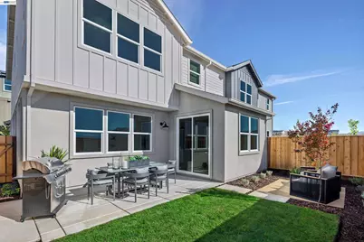 1723 Wayfairing Ave, Dublin, CA 94568 - Photo 18