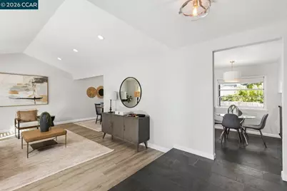 2225 Sierra Ct, Concord, CA 94518 - Photo 4