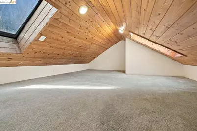 2948 Pine Ave, Berkeley, CA 94705 - Photo 32