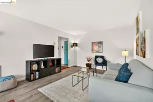 3768 Harrison St, Oakland, CA 94611 - Photo 10
