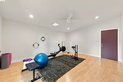 6625 Snake Rd, Oakland, CA 94611 - Photo 38