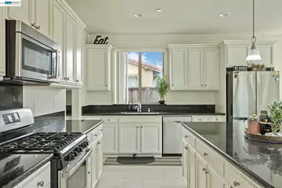 1140 Duomo Way, Manteca, CA 95337 - Photo 10