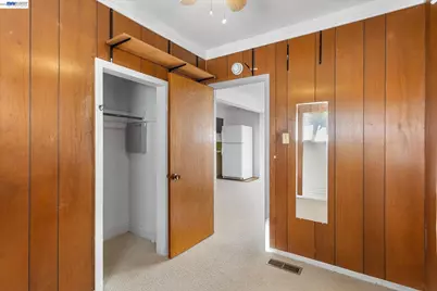 874 Arlington Ave, Oakland, CA 94608 - Photo 38