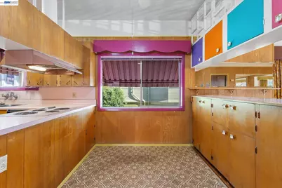 874 Arlington Ave, Oakland, CA 94608 - Photo 16