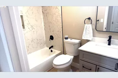 113 Daphne Ct, Antioch, CA 94509 - Photo 12
