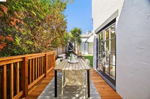 984 Longridge Rd, Oakland, CA 94610 - Photo 60