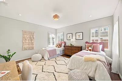 984 Longridge Road, Oakland, CA 94610 - Photo 46
