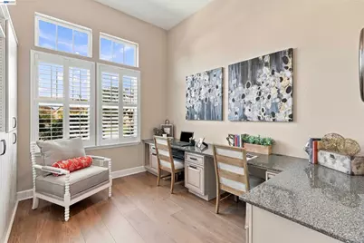 974 Rosehedge Ct, Concord, CA 94521 - Photo 12
