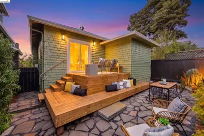 4956 Manila Ave, Oakland, CA 94609 - Photo 2
