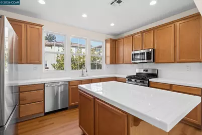 22 Matisse Ct, Pleasant Hill, CA 94523 - Photo 14