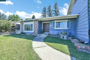 2353 Silver Creek Cir, Antioch, CA 94509 - Photo 2