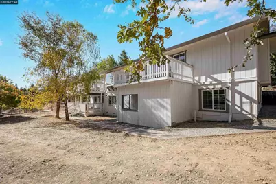 370 Vernal Dr, Alamo, CA 94507 - Photo 8