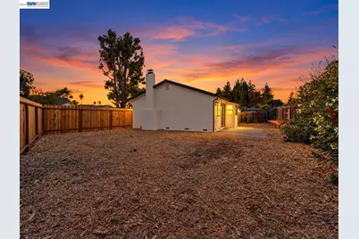 2076 Harte Ct, Fairfield, CA 94533 - Photo 28