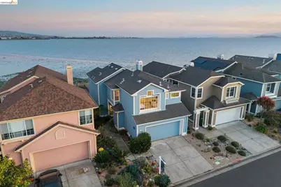 34 Seabreeze Dr, Richmond, CA 94804 - Photo 2