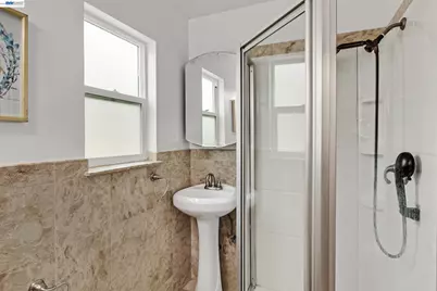 15738 Via Seco, San Lorenzo, CA 94580 - Photo 22