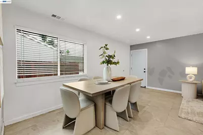 15738 Via Seco, San Lorenzo, CA 94580 - Photo 12