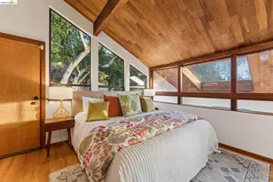 318 Capricorn Ave, Oakland, CA 94611 - Photo 24