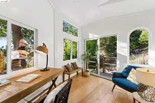 318 Capricorn Ave, Oakland, CA 94611 - Photo 42