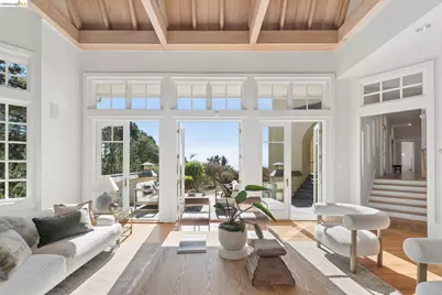 13145 Skyline Blvd, Oakland, CA 94619 - Photo 14
