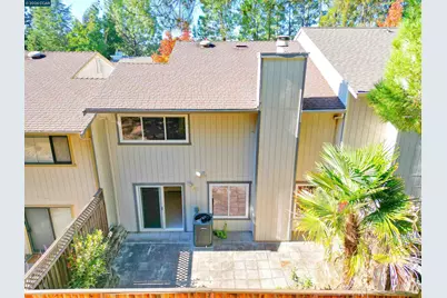 2416 Willow Tree Lane, Martinez, CA 94553 - Photo 12