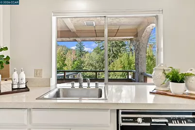 1129 Avenida Sevilla #3C, Walnut Creek, CA 94595 - Photo 14
