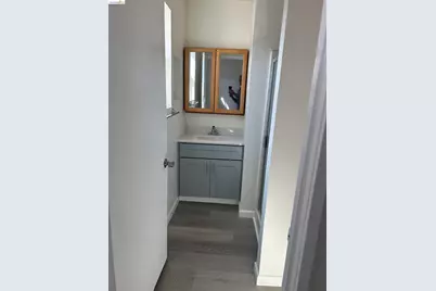 2017 27th Ave, Oakland, CA 94601 - Photo 4