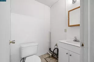 2150 35th Ave, Oakland, CA 94601 - Photo 24