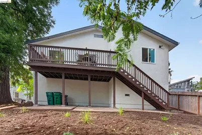 7924 Greenly Dr, Oakland, CA 94605 - Photo 36