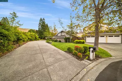 596 Buttonwood Dr, Danville, CA 94506 - Photo 4
