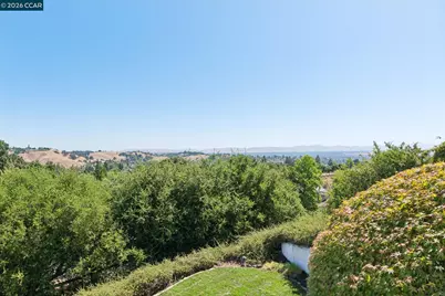 905 Dana Highlands Ct, Lafayette, CA 94549 - Photo 1