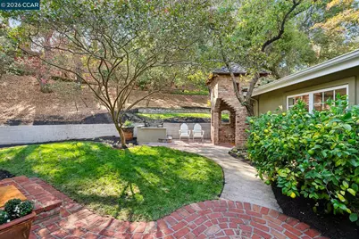 954 Reliez Station Rd, Lafayette, CA 94549 - Photo 8