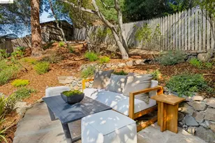 1004 Elbert St, Oakland, CA 94602 - Photo 42