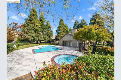 1251 Lakeview Cir, Pittsburg, CA 94565 - Photo 36