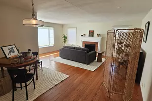 10600 Sheldon St, Oakland, CA 94605 - Photo 4