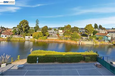 2137 Otis Dr #204, Alameda, CA 94501 - Photo 26