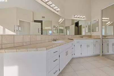 1169 Park West Dr, Pittsburg, CA 94565 - Photo 16