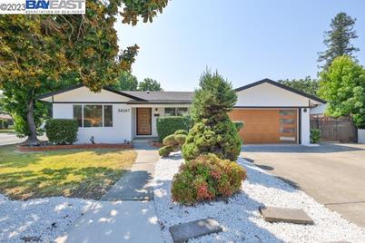 34247 Perry Road - Photo 1