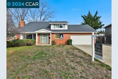 1825 Hoover Ct - Photo 1