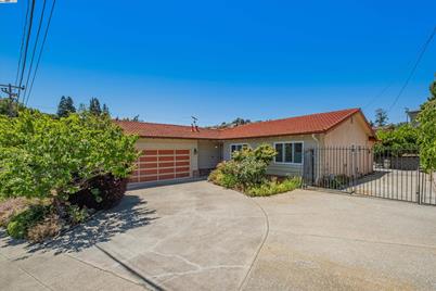 2706 Jennifer Dr, Castro Valley, CA 94546 - Photo 1