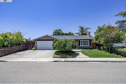 4628 Carson Court, Pleasanton, CA 94588 - Photo 1