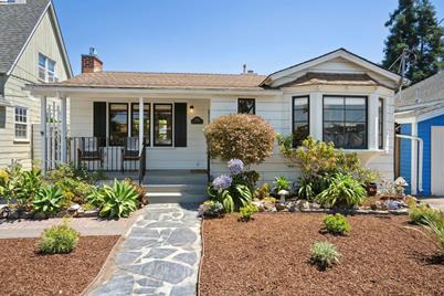 1130 Versailles Ave, Alameda, CA 94501 - Photo 1