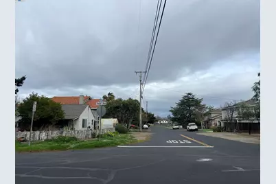 1147 Hazel Ave, Campbell, CA 95008 - Photo 1