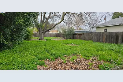 3645 18th Ave, Sacramento, CA 95820 - Photo 1